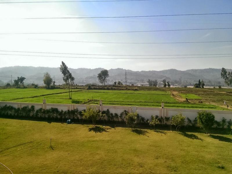 The Baghban Hotel & Resort, Baddi Exterior foto